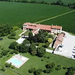 ファームステイ Borgo Tecla Rosà