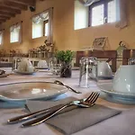 ファームステイ Borgo Tecla Rosà